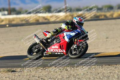 media/Dec-07-2024-CVMA (Sat) [[21c5f1ef85]]/Race 11-Amateur Supersport Open/